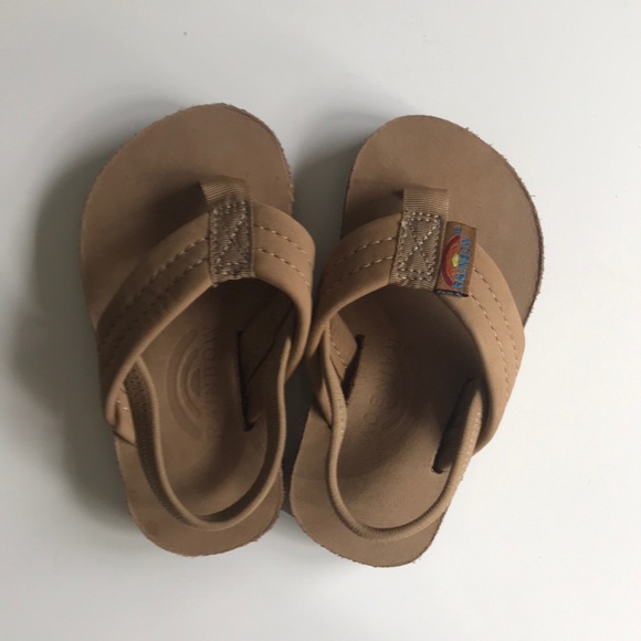 toddler rainbow flip flops